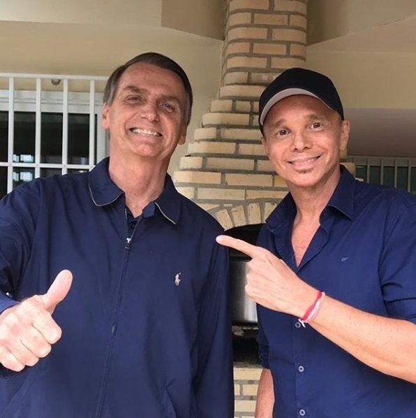 Netinho publica apoio a Jair Bolsonaro