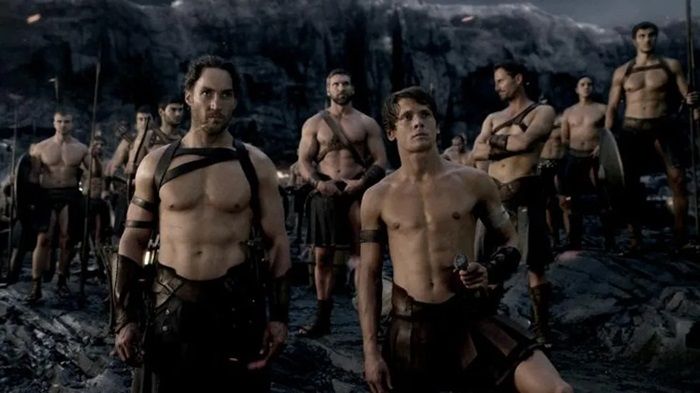 300: terceiro filme da saga será muito gay e violento