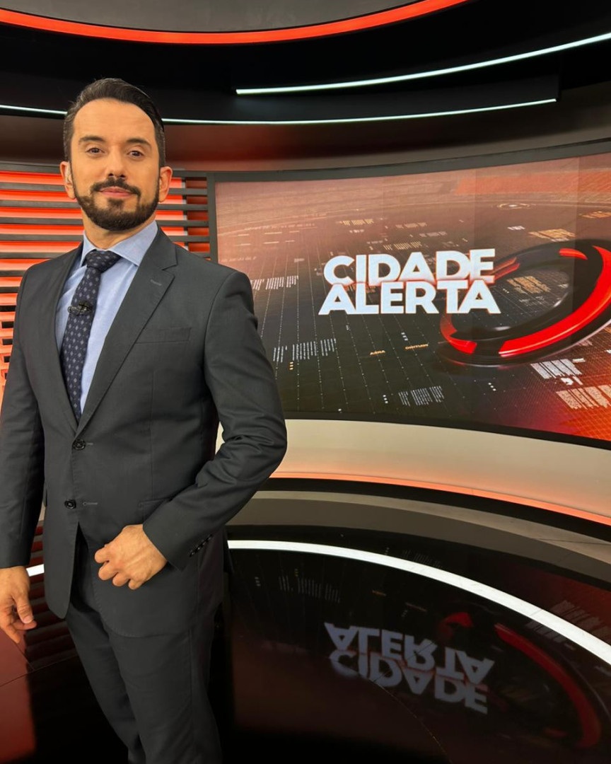 30 jornalistas mais gatos e sarados de 2026: Dionísio Freitas