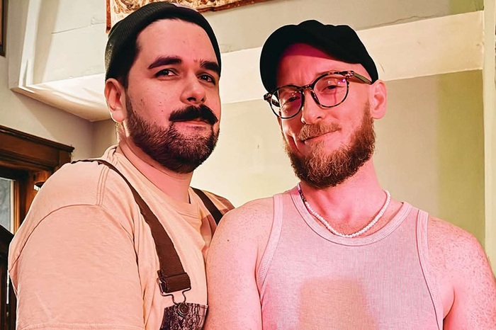 Casal gay assassinado
