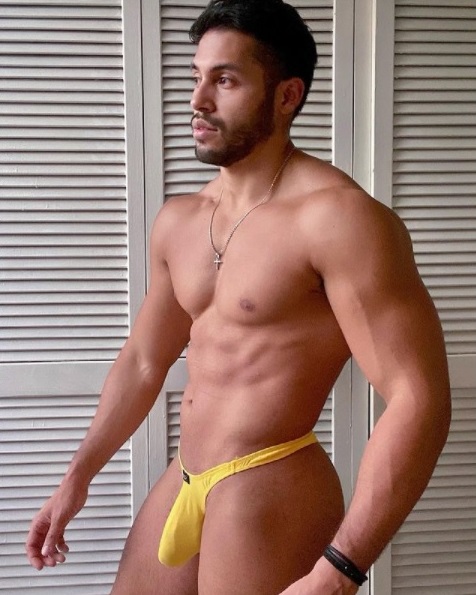 Joseales, modelo Alejandro García, venezuelano, famoso no Onlyfans e pela grife gay Andrew Christian