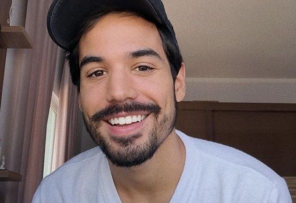 Bruno Gadiol, cantor gay fala sobre homofobia