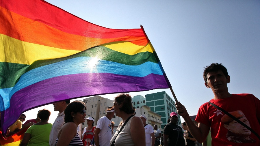 Cuba cancela marcha contra a homofobia