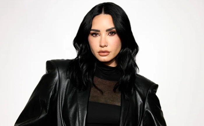 Demi Lovato no Top 30 Gay Brasil