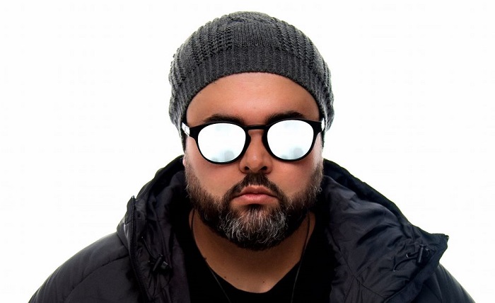 DJ Thiago Costa lança set com produções brasileiras