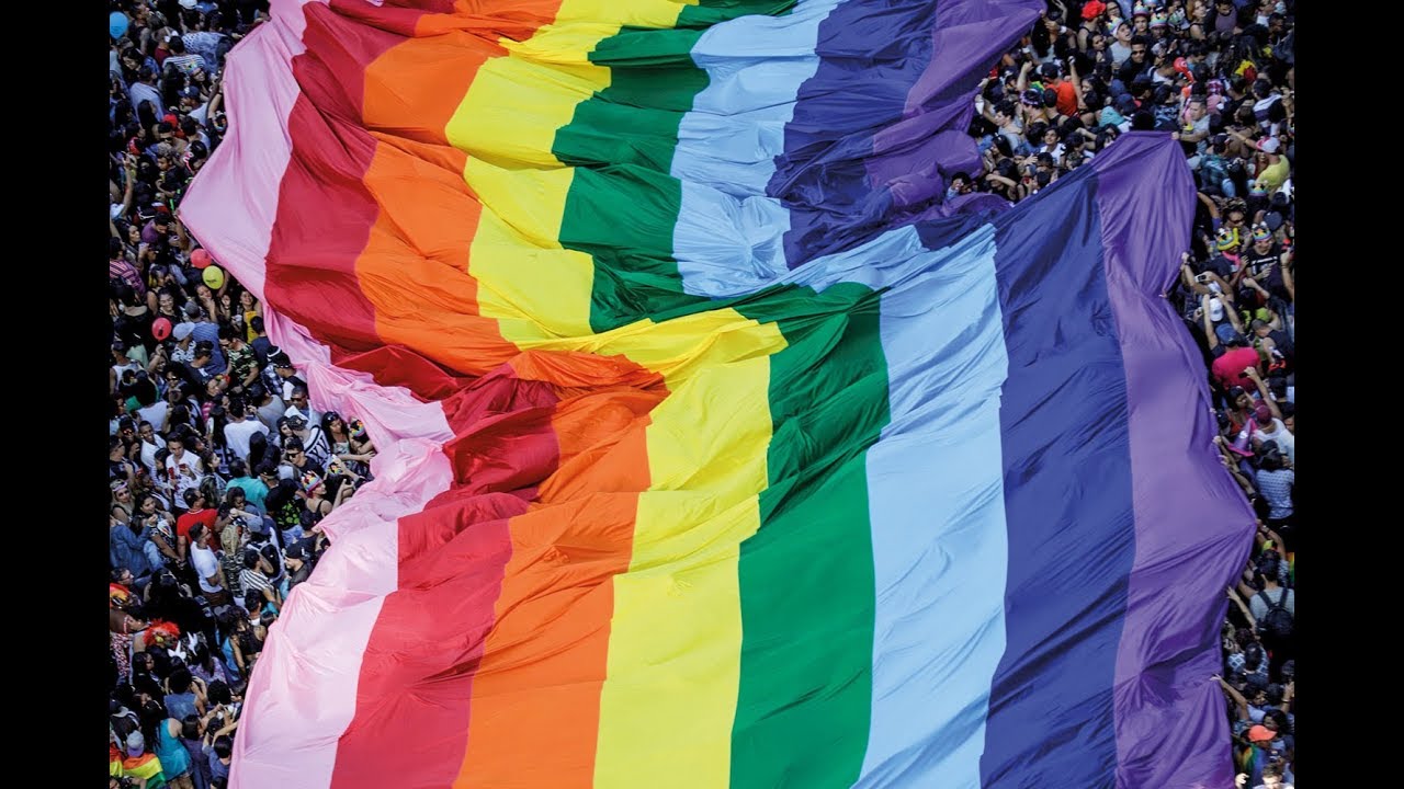 bandeira doritos lgbt errada