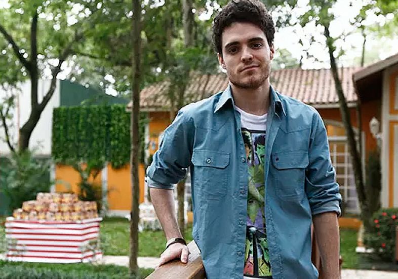Fábio Audi, em sua estrela em novela em 'Alto Astral'