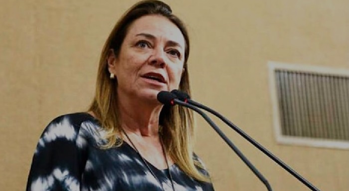 Fabíola Mansur: deputada quer estatística de violência contra LGBT na Bahia
