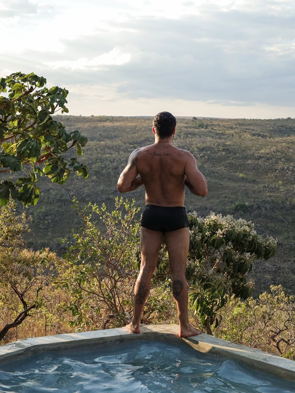 Jesus Luz aparecerá pelado no Privacy