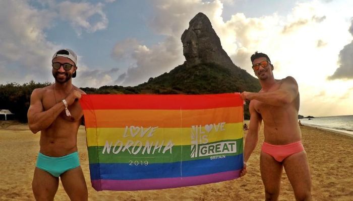 love noronha gay 