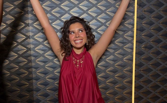 Filha de Bela Gil diz que evita rótulos: 'Sou meio lésbica'
