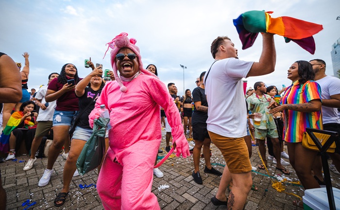 Criança em parada LGBT passa a gerar multa de R$ 11 mil por hora 