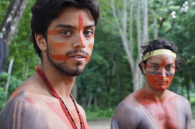 Os 12 atores mais gatos do elenco da novela Novo Mundo: Rodrigo Simas e Allan Souza Lima