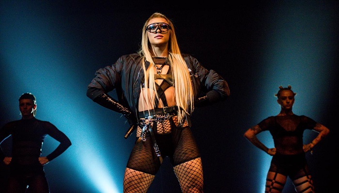 Pabllo Vittar bate recorde dela mesma no Top 30 Gay Brasil