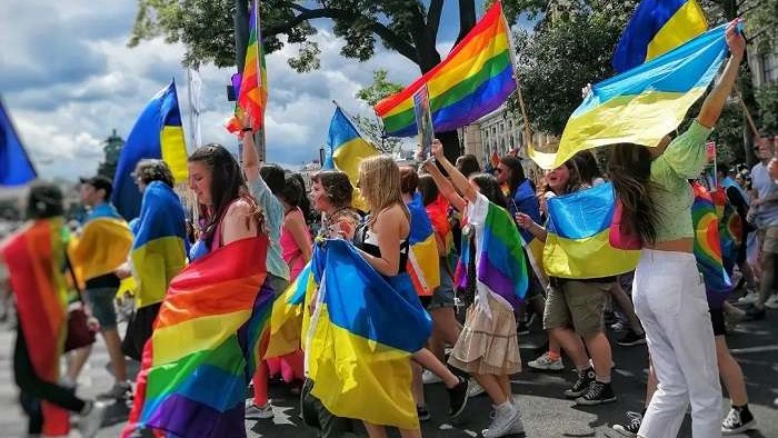 Polícia prende suspeitos de planejar ataque em parada gay, LGBT de Viena, Áustria
