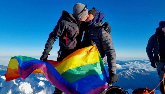 bandeira arco-íris mont blanc