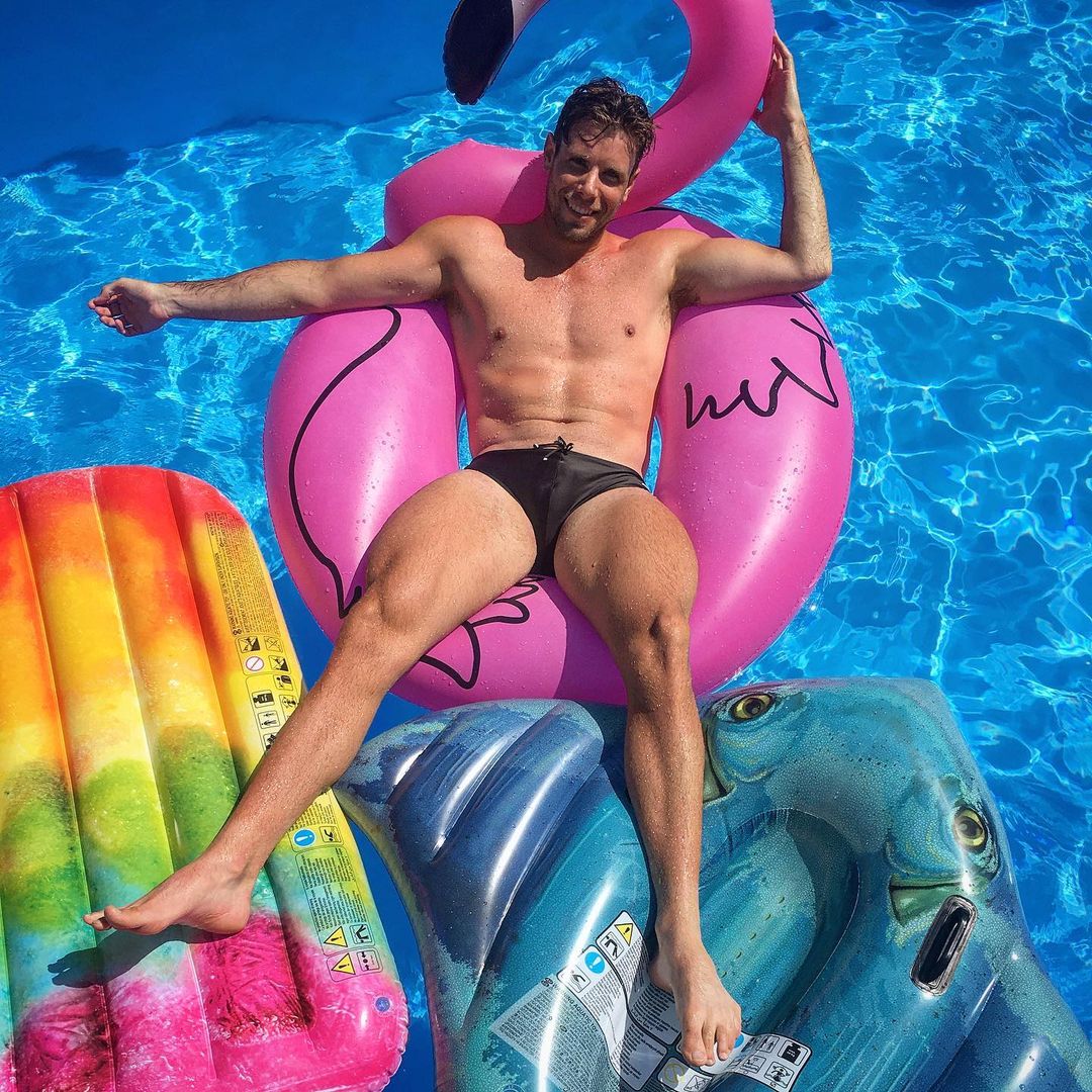 Remador gay Robbie Manson abre conta no Onlyfans