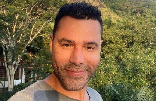 Rodrigo Sant'Anna: ator fala do orgulho de ser gay