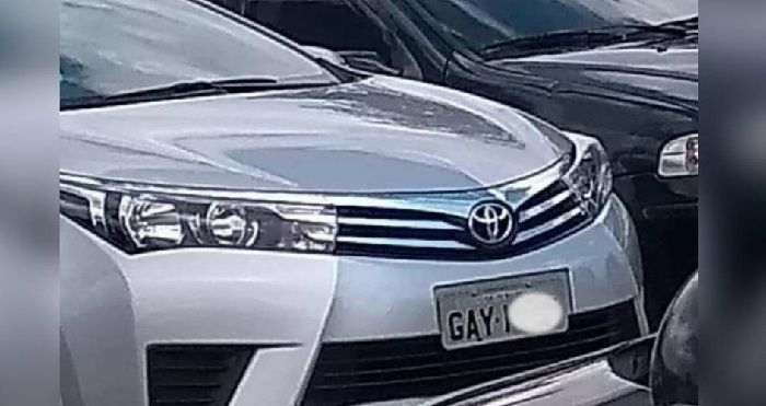 Advogado perde processo ao tentar mudar placa GAY do carro