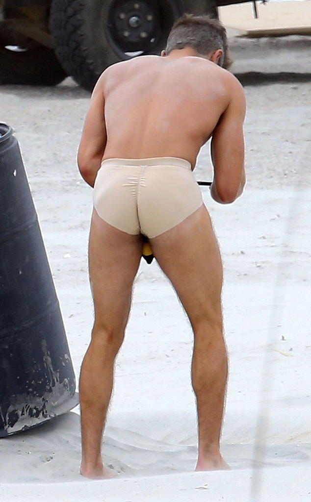 Bumbum de Zac Efron é visto em gravação de filme: cueca cor da pele