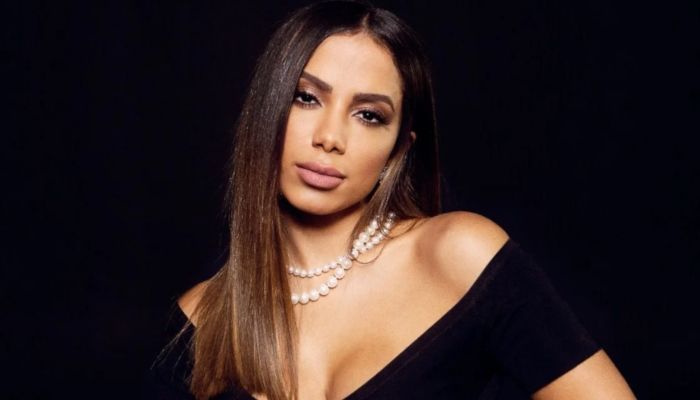 Anitta é eleita uma das 100 personalidades que definem o futuro
