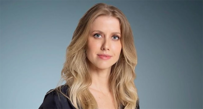 Gabriela Prioli discute com seguidora para defender gays