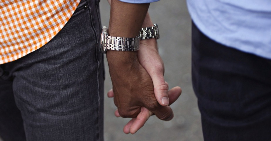 Para 74% dos brasileiros, homossexualidade deve ser aceita