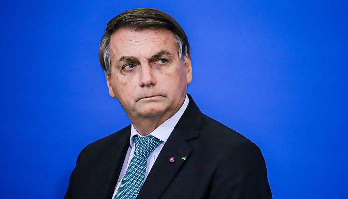 Bolsonaro afirma que pautas LGBT 'destroem a família'