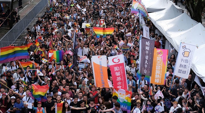 Taiwan é 1º país da Ásia a legalizar o casamento gay